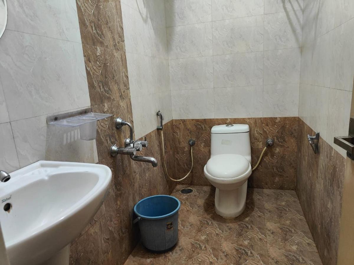 Pristine Inn Manyata Bengaluru Kültér fotó