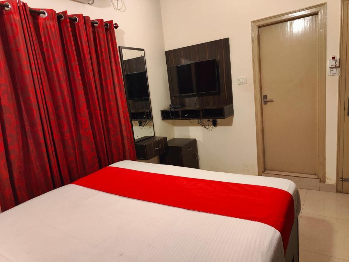 Pristine Inn Manyata Bengaluru Kültér fotó